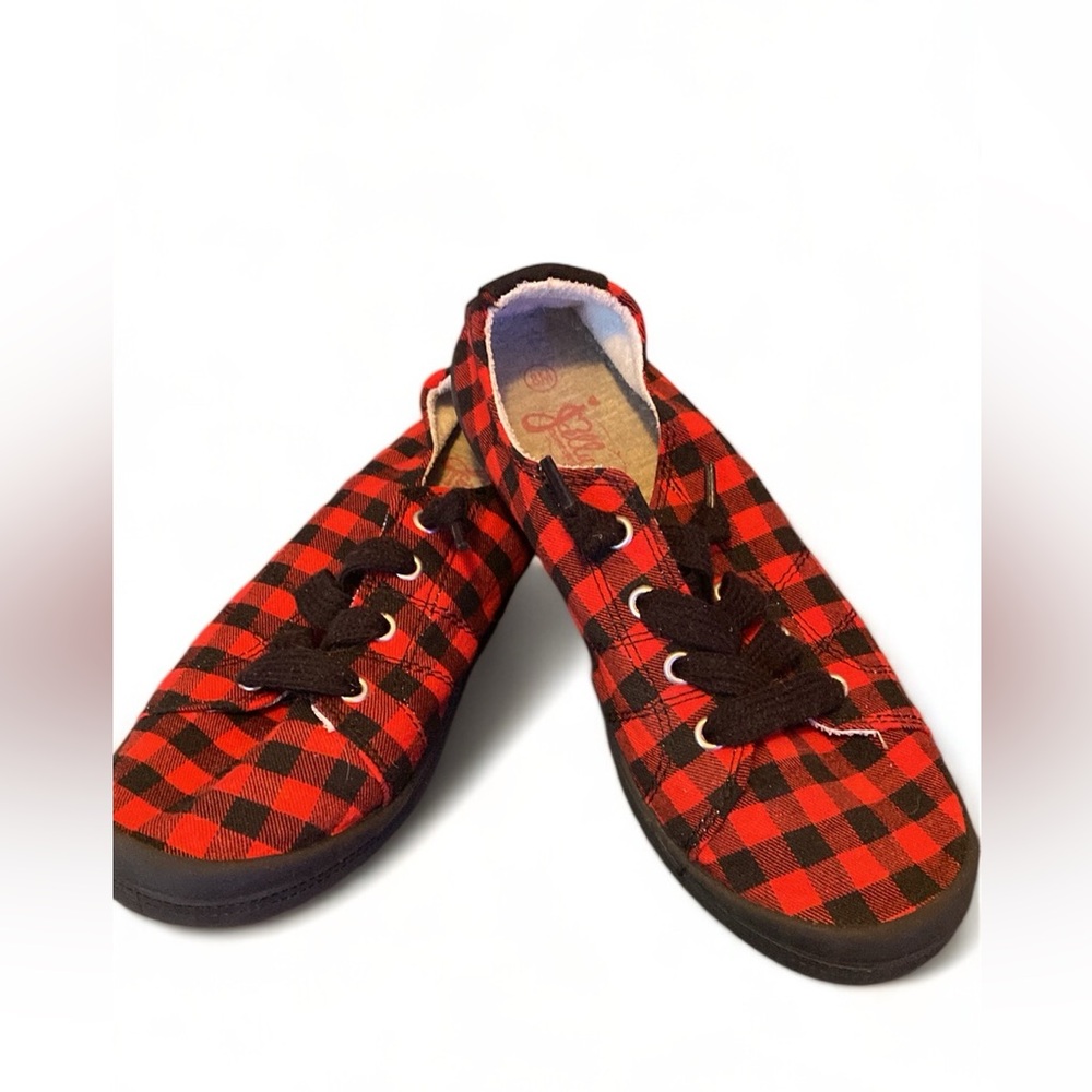 Jelly Pop Black/Red Gingham Lace Up Dallas Sneaker “SOLD-OUT” - Picture 4 of 8